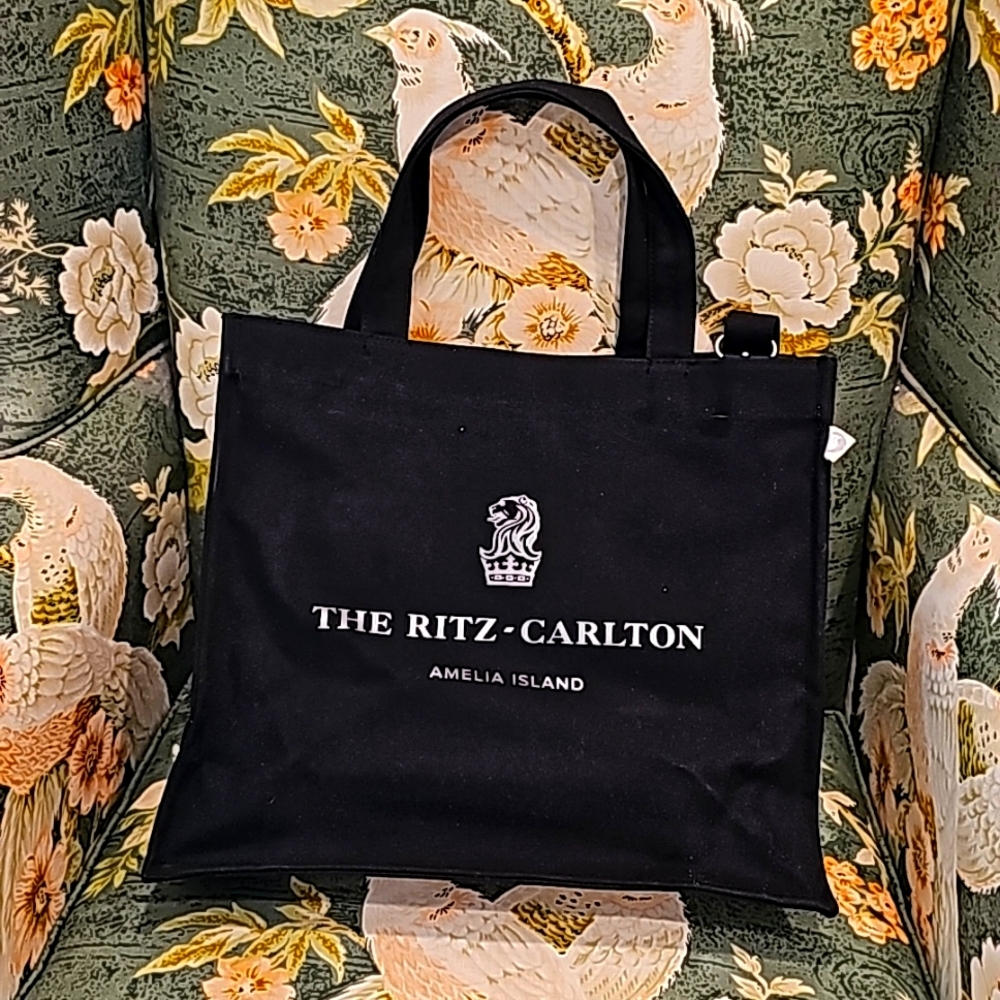 Ritz Carlton Canvas tote bag